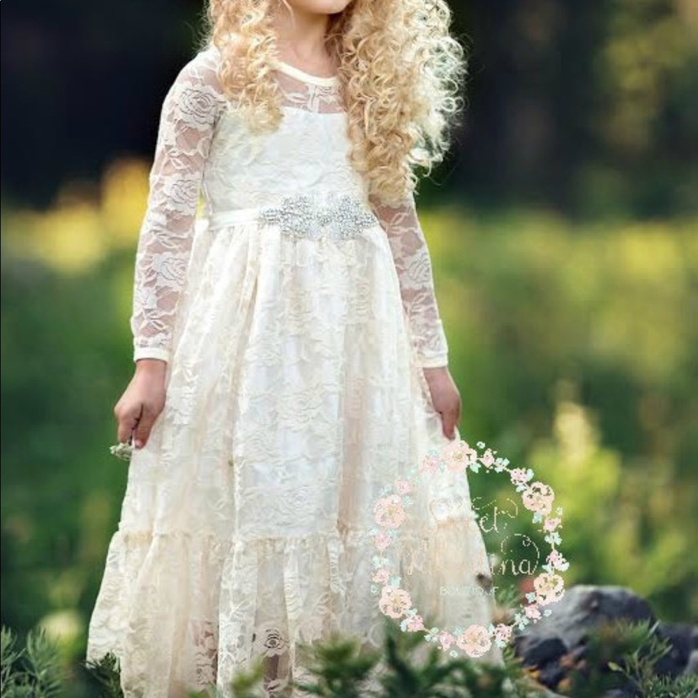 White Lace Flower Girl Dress (Fits Up To 3T)